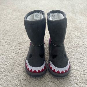 Boys Mukluks boots